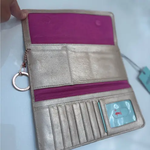 NWT HOBO Elegant Metallic Wallet Silver