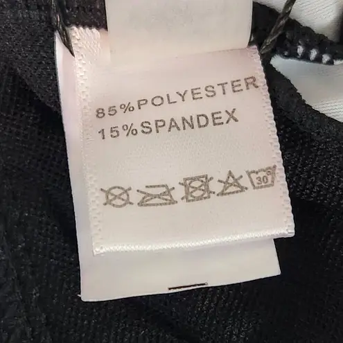 Yonique Feather Print Boho Tankini Top NWT Size Medium Aztec Print Tankini Blue