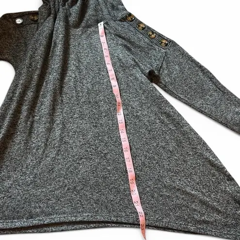 New York Laundry M Gray Cowl Neck Sweater Tortoise Button Shoulder Ribbed Knit