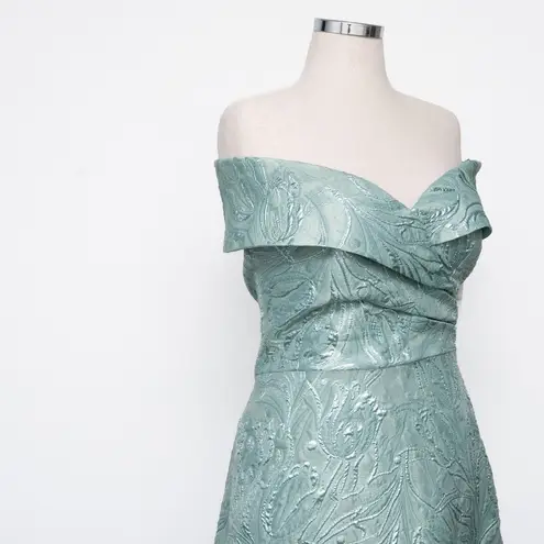 Rickie Freeman for Teri Jon