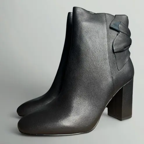 Avec Les Filles Remi Bow Accent Heeled Leather Ankle Booties in Black Lamba