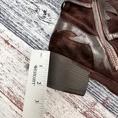 I.N.K. Shoes Vintage Brown Leather and Suede Western Style Booties Size 7.5