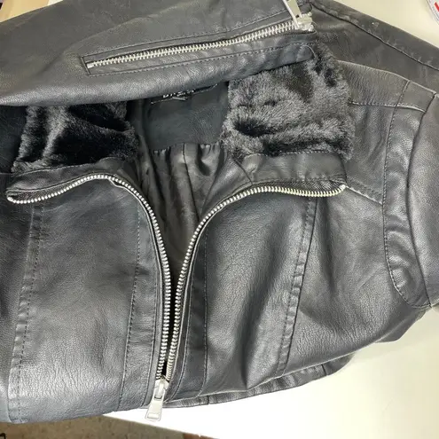 Baccini Women's Faux Leather Aviator Jacket Black Fur Collar Full Zip Size Large