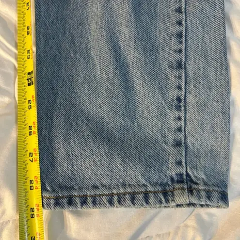 Levi’s Vintage 560 Waist 26 inches Inseam 28 inches Loose fit Straight Leg 1991