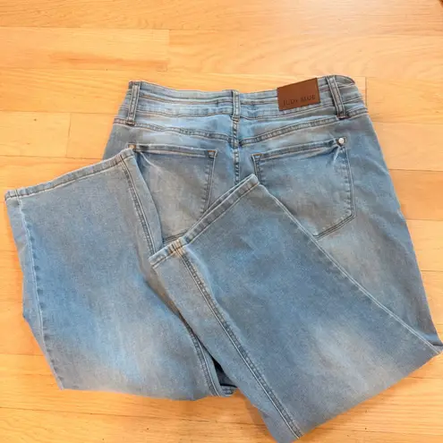 Judy Blue Women's Blue Denim High Waist Crop Wide Leg Jeans Size 15/32 (US 16)