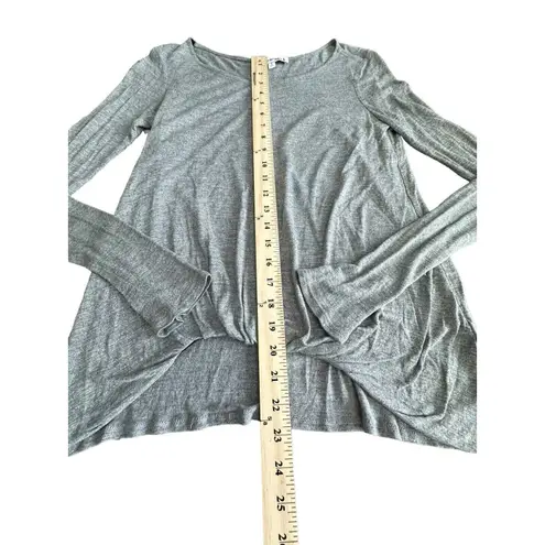 Elizabeth and James Sz S Gray Pleated Waist Round Neck Long Sleeve Top #X5-5