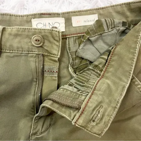 Anthropologie  // CHINO Mid-Rise Olive Green Relaxed Fit Cropped Jeans 27