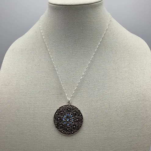 Vintage Y2K Blue Gemstones Clover Pattern Pendant 1.75” Wide With New Chain