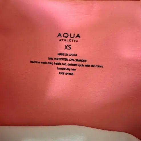 NWT AQUA Athletic Contrast High Rise Bike Shorts Women’s S Light Blue Neon Trim White Size XS