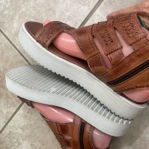 Roan By Bed Stu Carlita Studded Leather Gladiator sandals brown platform sz 8.5