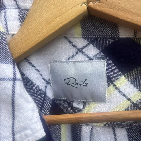Rails  Hunter Navy and Yellow Flannel Size Small