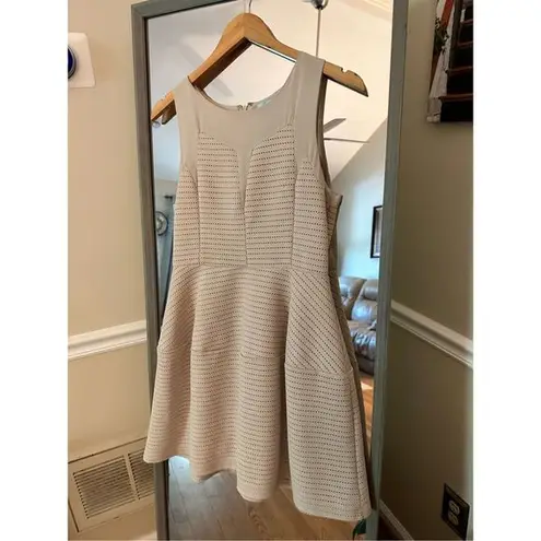 She & Sky  A Line Shift Dress Size Medium