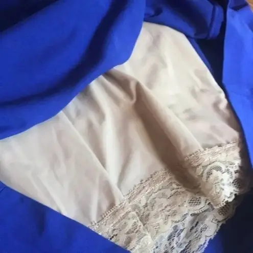 NYDJ Sleeveless Size 16 Cobalt Blue Sheath Dress With V-Neckline