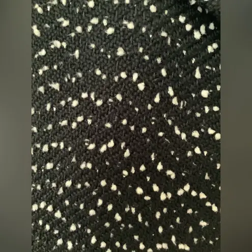 Josephine Chaus Cute dressy lightweight coat 🖤🤍🖤