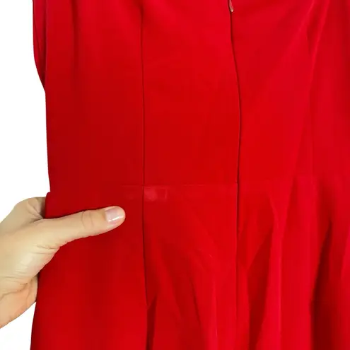 Monique Lhuillier ML Viviana Crepe Gown