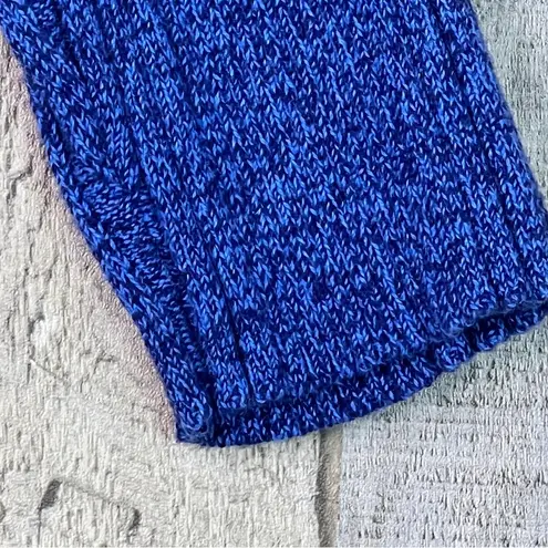 Reference Point Size Small V-Neck 1/2 Sleeve Ribbed Blue Sweater Vintage