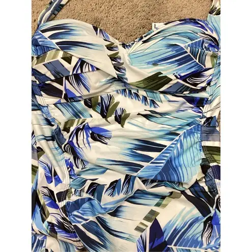 La Blanca New. blue tropical tankini set. S/6. Retails. $149