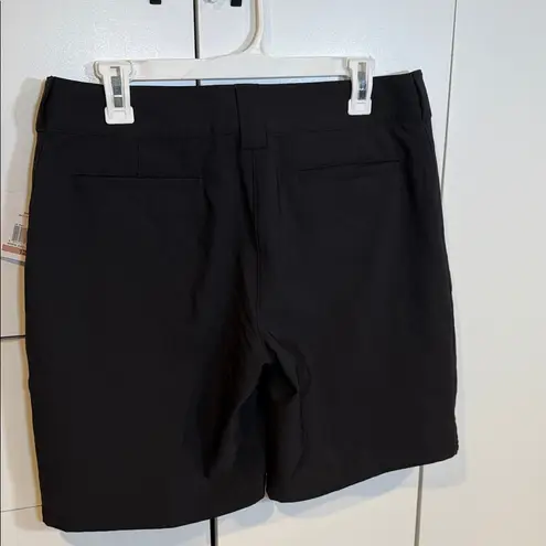 Oakley NWT Women's Black Shorts. Size 12