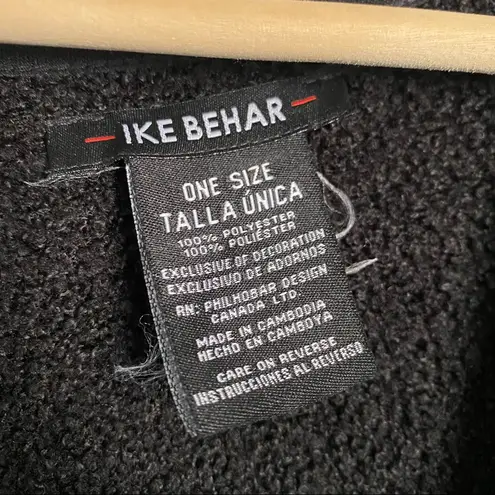 •Ike Behar woman’s fleece poncho• OS Black Size undefined