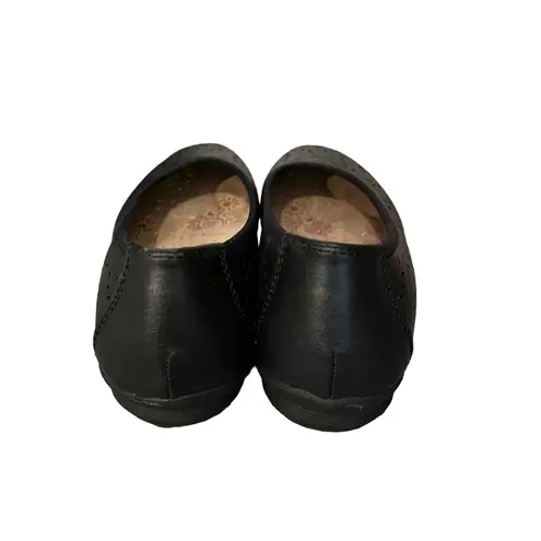 Earth Spirit Gelron 2000 Laser Cut Ballet Flats Black Faux Leather Sz 6 27ER021