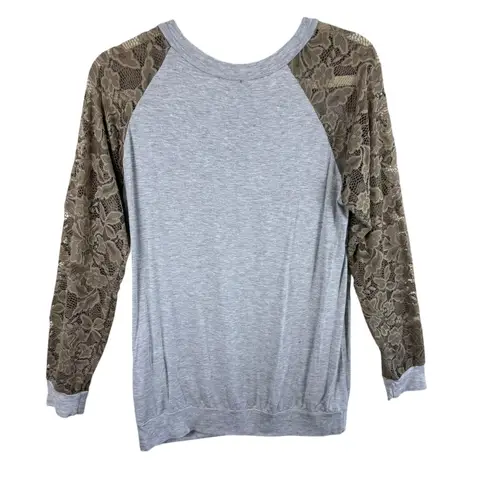 Egy Gray Raglan Stretchy Long Tan Lace Sleeve Rayon Top Made In USA Size M Size M