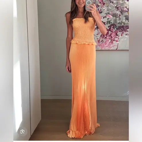 L’IDEE MAYA Orange Pleated Dress size 12 flaw near bottom