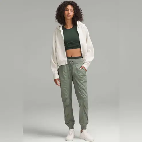 Lululemon Dance Studio Mid