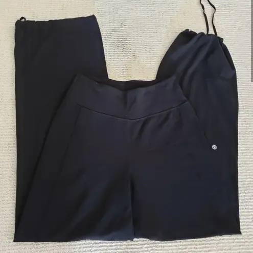 Lululemon  yoga pants