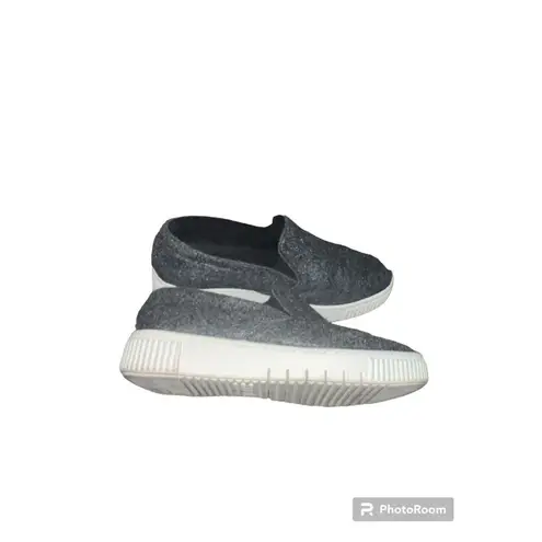 Naturalizer ✨Women's SOUL Tia2 Slip On Sneaker Dark Grey Felt✨