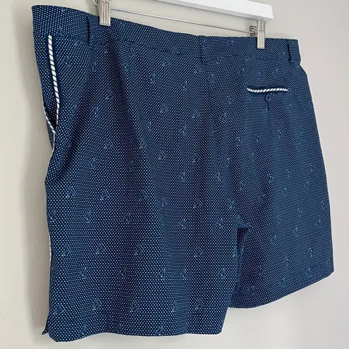 Lady Hagen Women’s Bermuda Golf Shorts Sailboats Dots Blue White Size 16