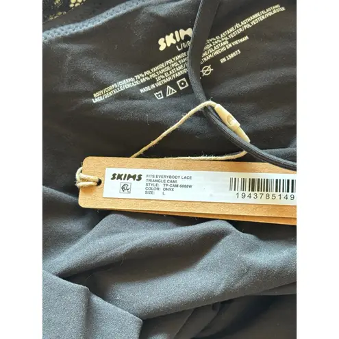 SKIMS Fits Everybody Lace Triangle Cami Onyx Size Large