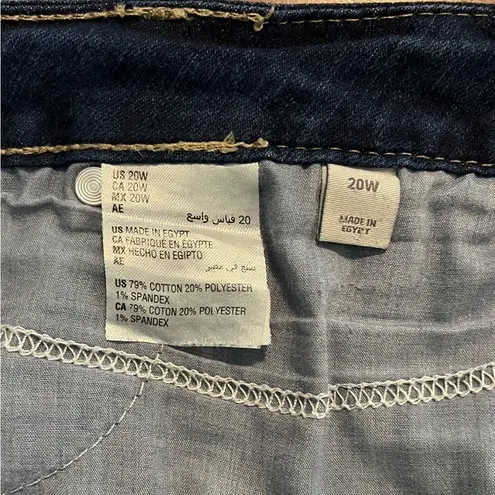 Style & Co  Curvy Jeans, Capri Length, Size 20W