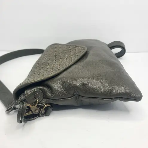 Wanderers Travel Co The Marseille Woven Leather Crossbody Envelope Clutch Bag Green