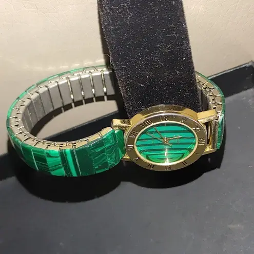 Michelle Louise Wristwatch Malachite Vintage Style Roman Numeral Gold Tone Bezel Green