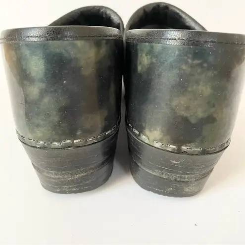 Sanita Womens 10.5 Original Danish Womens Green Blue Marbled Patent Clogs Office