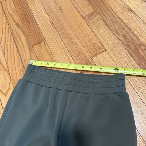 Varley The Slim Pant 25 Doublesoft Fabric in Olive Night Green Size XS