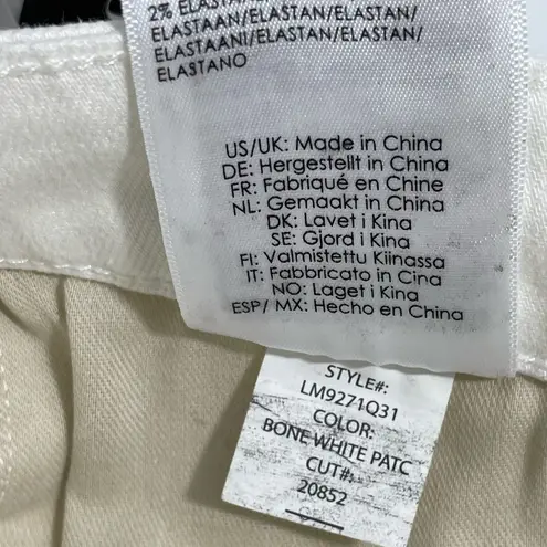 NWT Liverpool The Cruiser Bermuda Short Size 6 / 28 White Raw Hem LM9271Q31