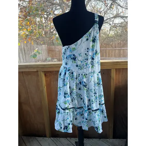 Free People  All Mine Mini Dress Size L Blue And White Floral One Shoulder