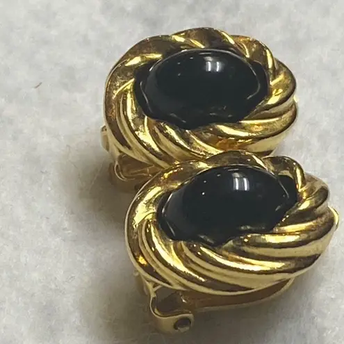 Edge KJL for Avon Vintage Earrings Clip on Gold Tone Black Cabochon Twisted