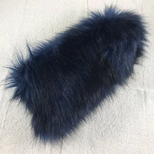 Head Faux navy blue fur Boa piece