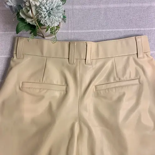 Abercrombie & Fitch  6 Inch Vegan Leather High Waist Shorts