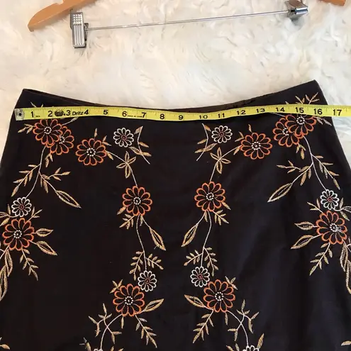 Axcess Liz Claiborne dark floral embroidered A Line skirt Women’s size 10 Fall Brown