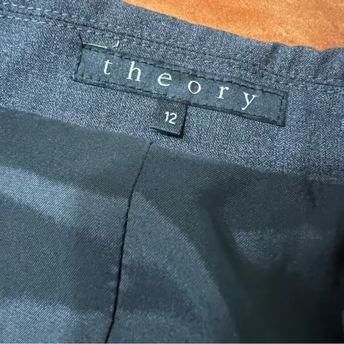 Theory  Gray Wool Blazer made in USA lined