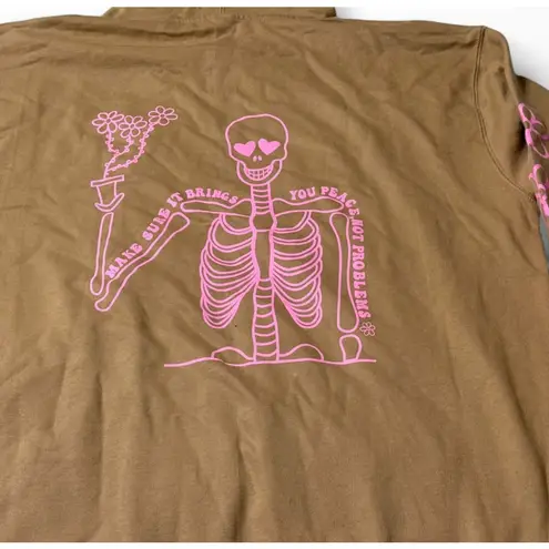 Brown Skeleton Graphic Hoodie with Pink Print – XL