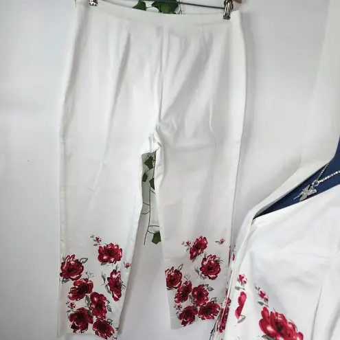Victor Costa Occasion White with Red Flower Design Jacket and Pant Suit Size M
