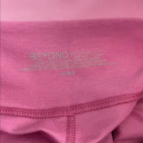 Beyond Yoga Spacedye In the Mix Biker Short Pink Bloom Heather Size Medium