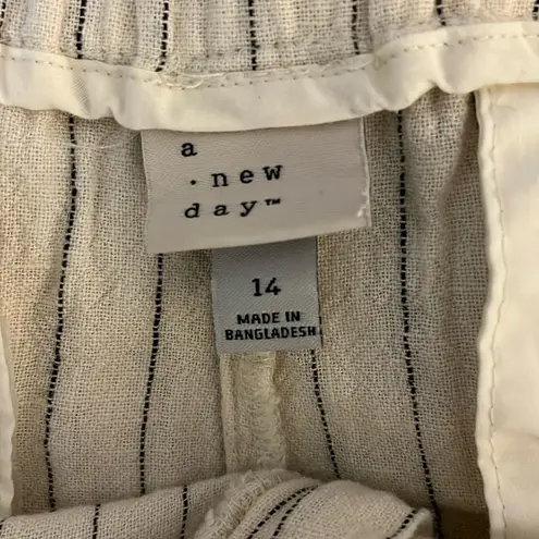 A New Day  High-Rise Linen Pleat Front Straight Trousers - Size 14 - Image 3