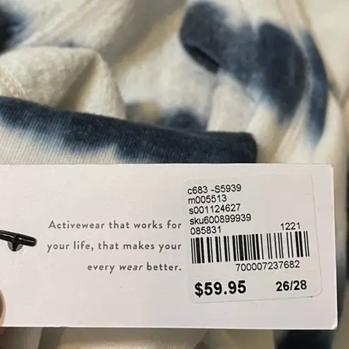 LIVI Hoodie sweatshirt white blue tie dye women NWT activewear top plus Sz26/28 Size undefined