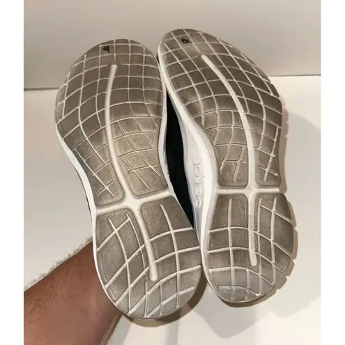 OOFOS WOMEN'S OOMG SPORT LOW SHOE