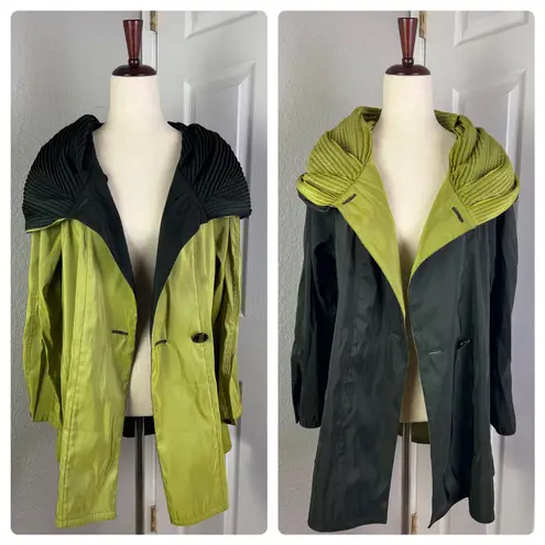 Mycra Pac DONATELLA Grass/Black Coat Retail : $400